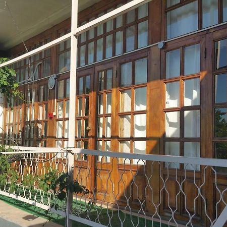Gulnara Guesthouse Ташкент Екстериор снимка