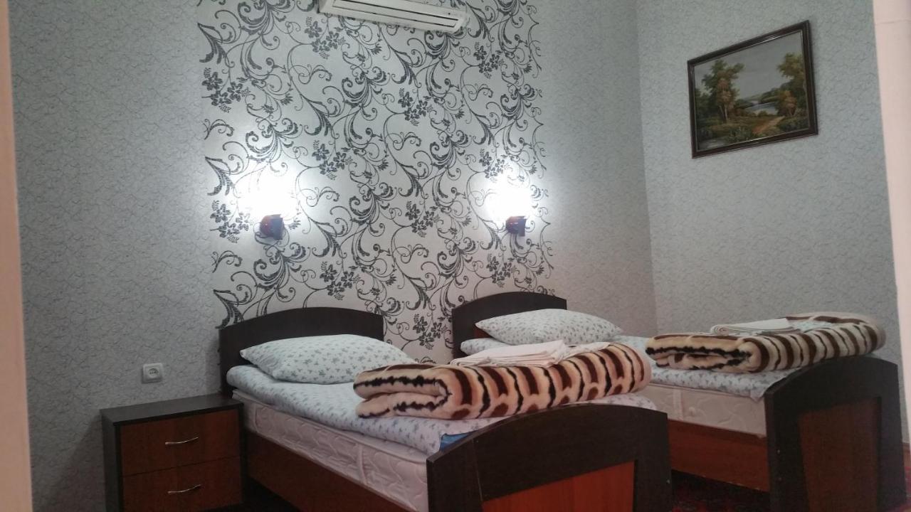 Gulnara Guesthouse Ташкент Екстериор снимка
