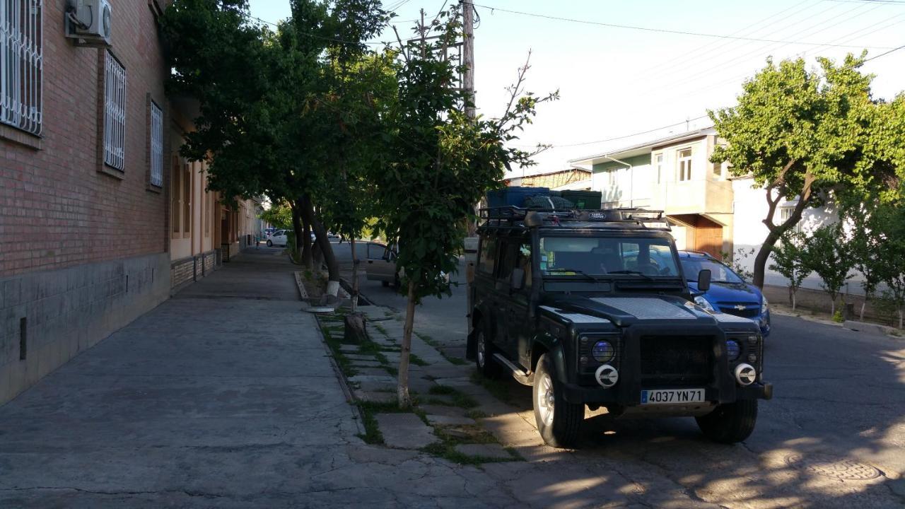 Gulnara Guesthouse Ташкент Екстериор снимка