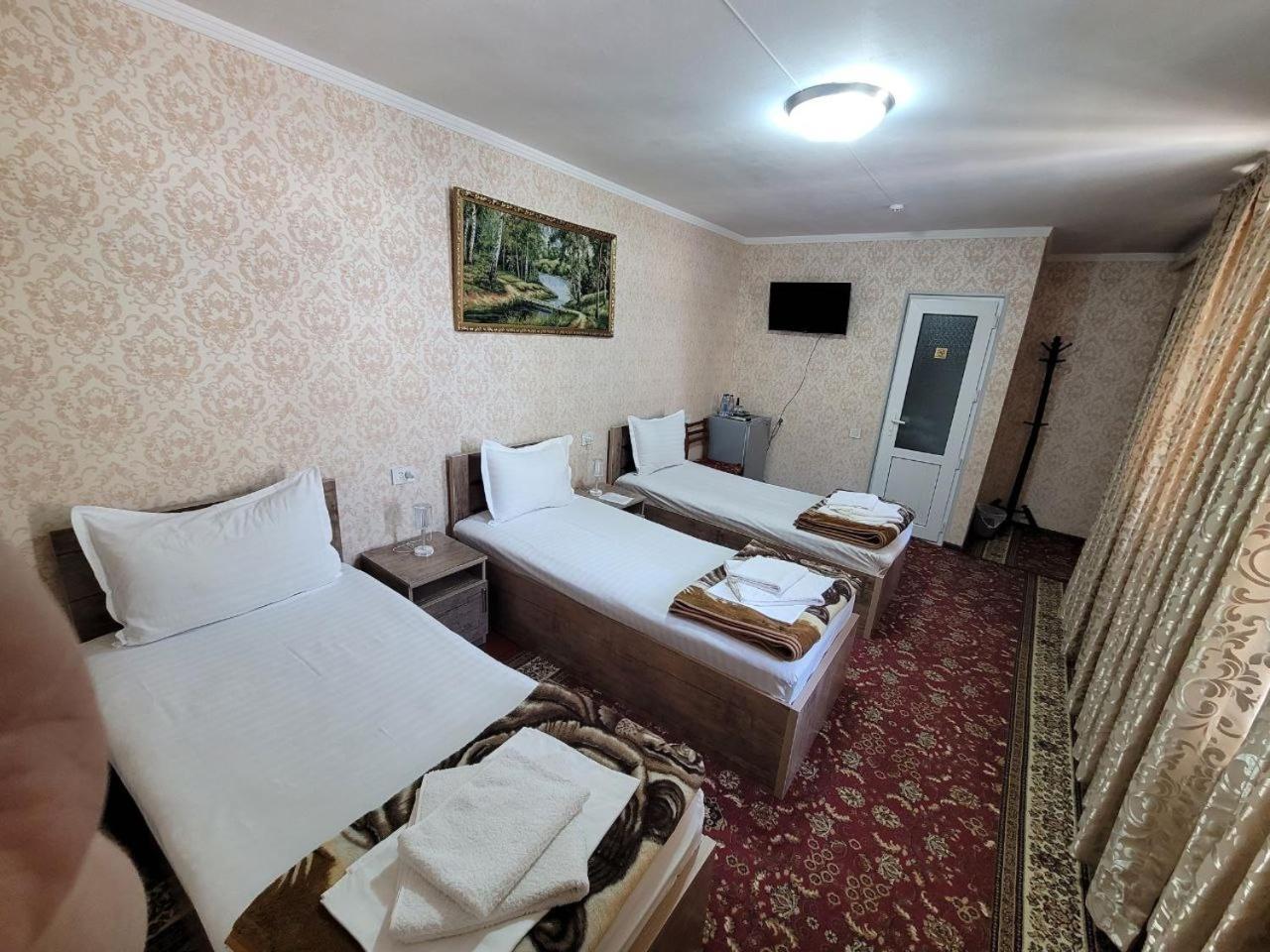 Gulnara Guesthouse Ташкент Екстериор снимка